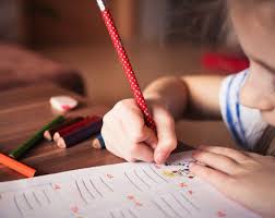 Apoyo y refuerzo escolar Apoyo y refuerzo escolar